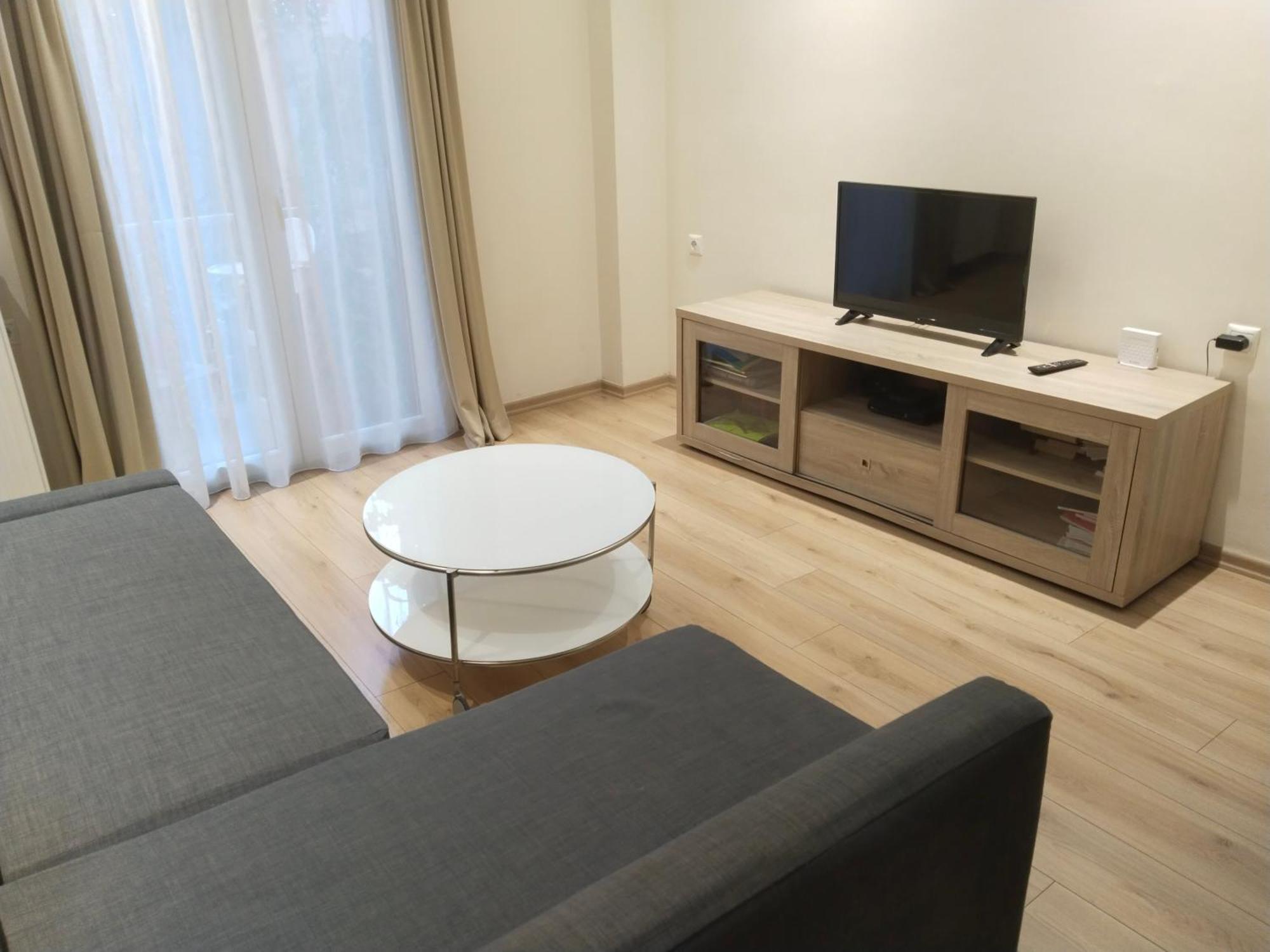 Luxury Near The Acropolis 10-min Walk To History! 雅典